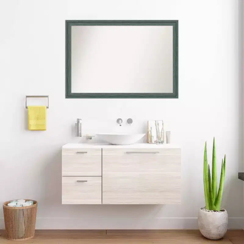 Specchio da parete per bagno in legno riciclato non bisellato da 40"x28" verde acqua/grigio - Amanti Art: rettangolare moderno, montaggio a parete, include l'hardware