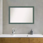 Specchio da parete per bagno in legno riciclato non bisellato da 40"x28" verde acqua/grigio - Amanti Art: rettangolare moderno, montaggio a parete, include l'hardware