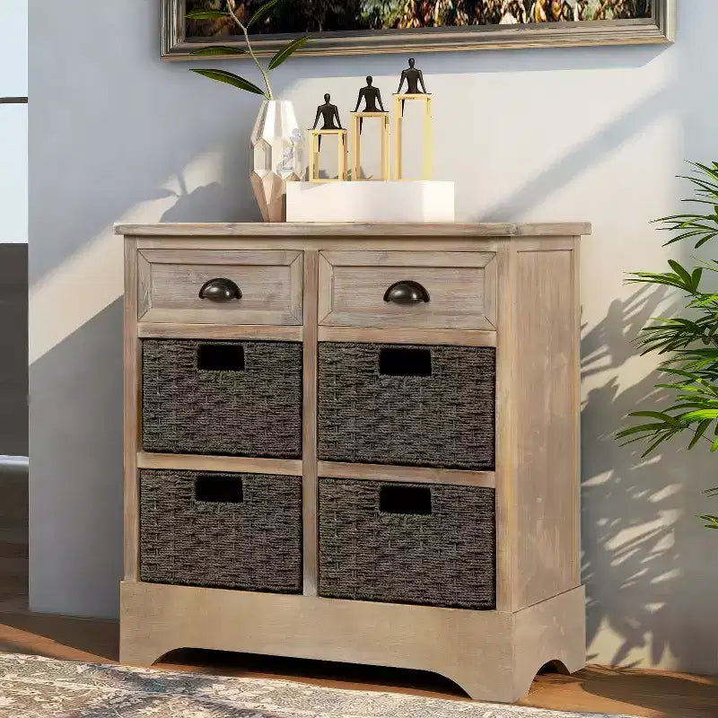 Mobiletto rustico Whisen con due cassetti e quattro classici cestini in rattan per sala da pranzo, soggiorno