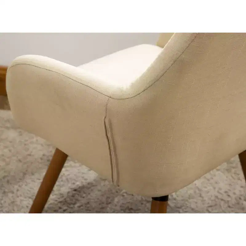 Poltrona accentuata contemporanea Tuchico in tessuto di Roundhill Furniture, color cuoio
