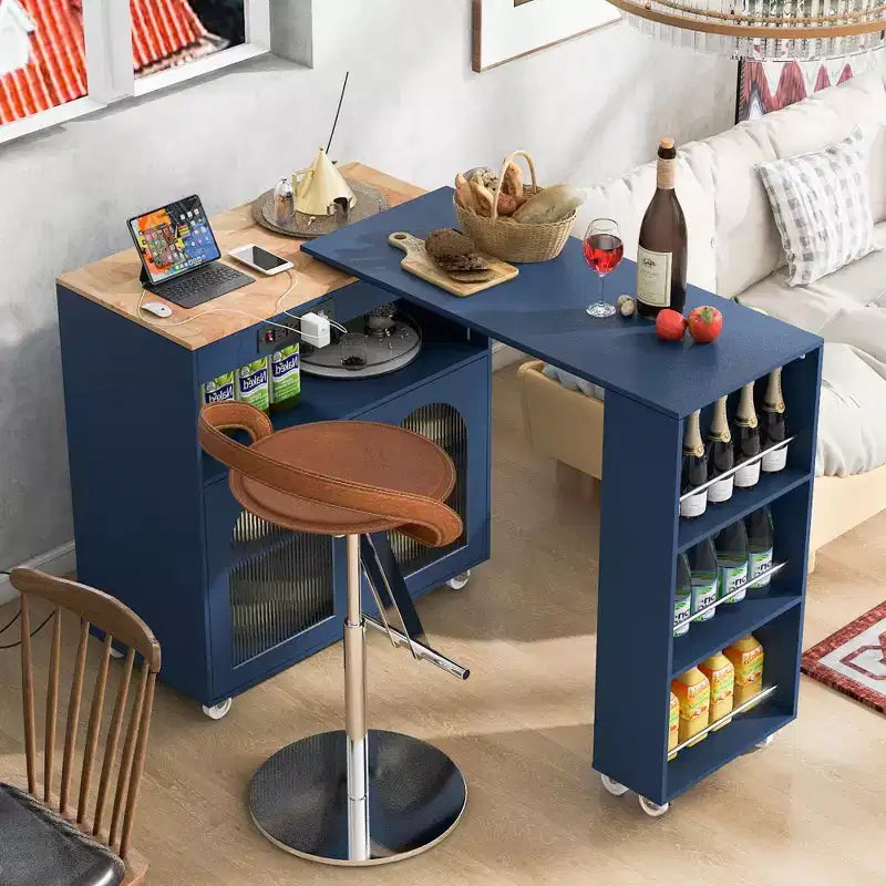Isola da Cucina con Ruote con Tavolo Estensibile, Luci LED, Prese di Corrente, Ante in Vetro, Contenitori e Ripiani Aperti