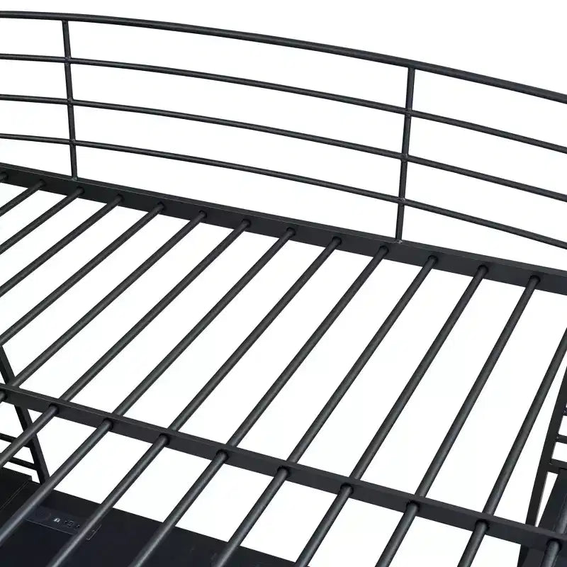 Whisen 77.1L x 56.7W Letto a soppalco in metallo matrimoniale dal design elegante con mensole e scrivania a L