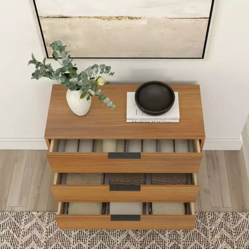 Cassettiera a 3 cassetti Plank+Beam con maniglia in ottone
