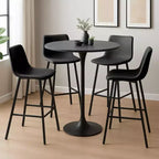 Sgabello da bar LeisureMod Elland con rivestimento in pelle - Sgabello moderno ad altezza bancone con gambe e poggiapiedi in ferro per cucina, bar e pub, set da 2