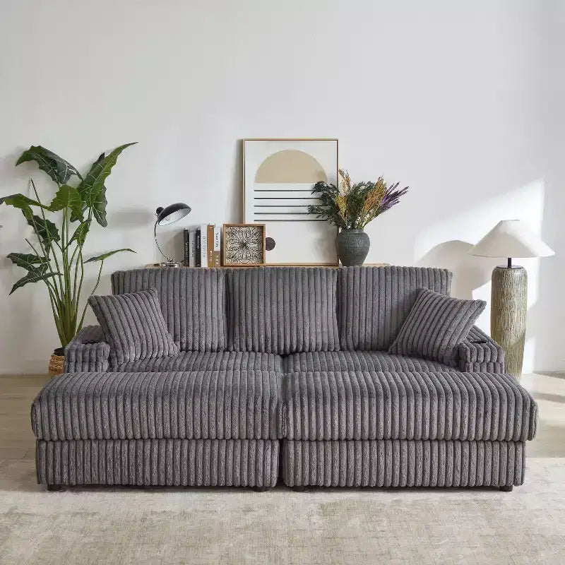 Divano 3 posti in velluto a coste da 84 pollici con 3 cuscini per lo schienale, 2 cuscini decorativi, 2 pouf, 2 vani portaoggetti e scanalature portabicchieri