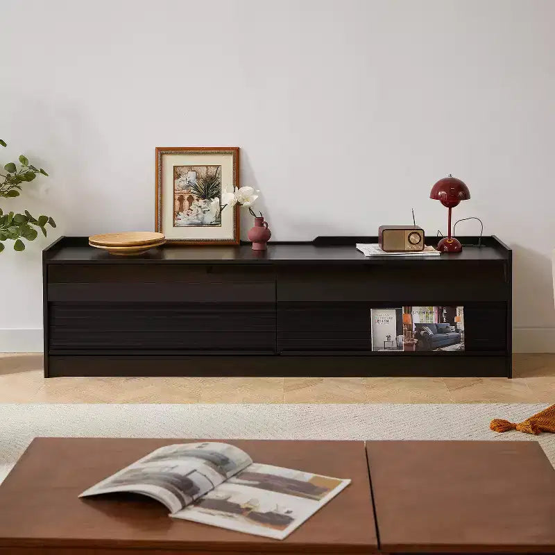 Mobile porta TV moderno Mobile TV con 4 cassetti, porte di ricarica e illuminazione LED ambientale, naturale/noce/nero-Christopher Knight Home