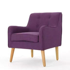 Poltrona singola Okak con bottoni, poltrona club trapuntata con comoda tappezzeria, elegante poltrona con gambe in legno di betulla per soggiorno, camera da letto