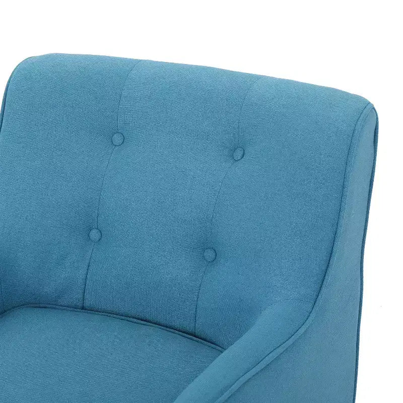 Poltrona singola Okak con bottoni, poltrona club trapuntata con comoda tappezzeria, elegante poltrona con gambe in legno di betulla per soggiorno, camera da letto