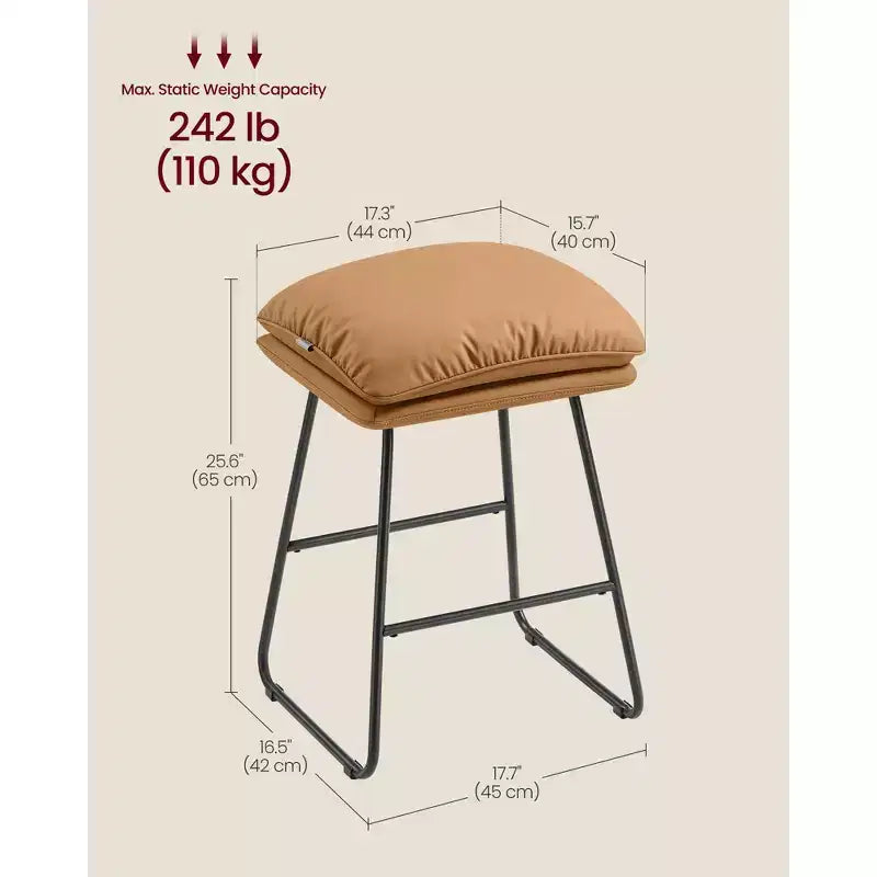 Set di 2 moderni sgabelli da bar ad altezza bancone, rivestimento in similpelle con morbida imbottitura e base a slitta in metallo, 65 cm