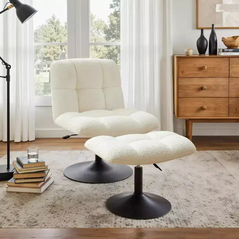 Poltrona girevole Art Leon Leisure in tessuto di lino con pouf, struttura in legno e metallo