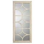 Specchio da parete rettangolare 28 x 59 pollici con cornice bianca invecchiata e design a finestra