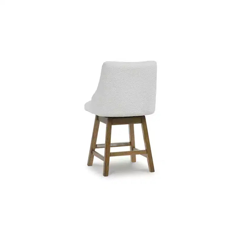 Signature Design by Ashley Cabalynn Sgabelli da bar girevoli imbottiti ad altezza bancone, set da 2, struttura marrone chiaro con seduta imbottita color avena