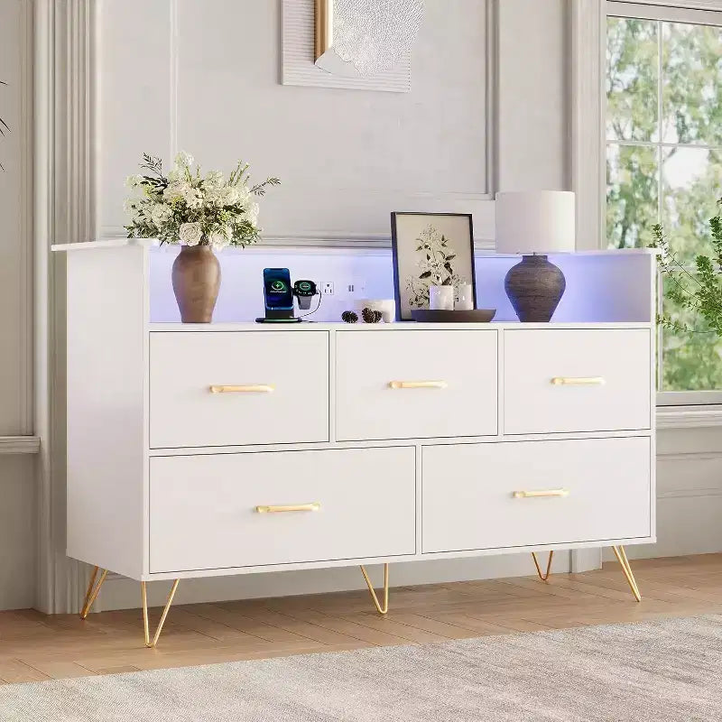 Cassettiera LED con Stazione di Ricarica - Cassettiera Moderna in Legno a 5 Cassetti Larga 120 cm, Organizzatore per Camera da Letto, Cameretta, Corridoio e Appartamenti