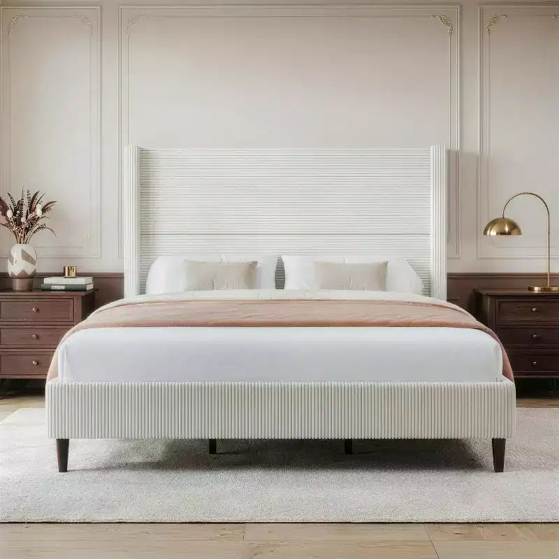 Dyonery Letto Imbottito Queen con Testiera ad Ala Alta 130 cm, Gambe in Legno Massello, Nessuna Rete a Molle Necessaria, Lino Beige, Stile Moderno