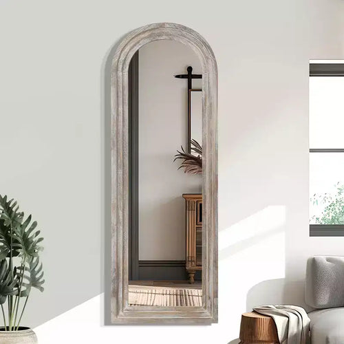Specchio intero a forma di arco 64x21, rustico, da terra, con cornice in legno massiccio bianco invecchiato, a parete, in stile rustico, per camera da letto e soggiorno