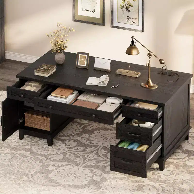 Scrivania extra-large per due persone con stazione di ricarica, spazio regolabile e cassetti per archivio, ideale per ufficio domestico condiviso e studio