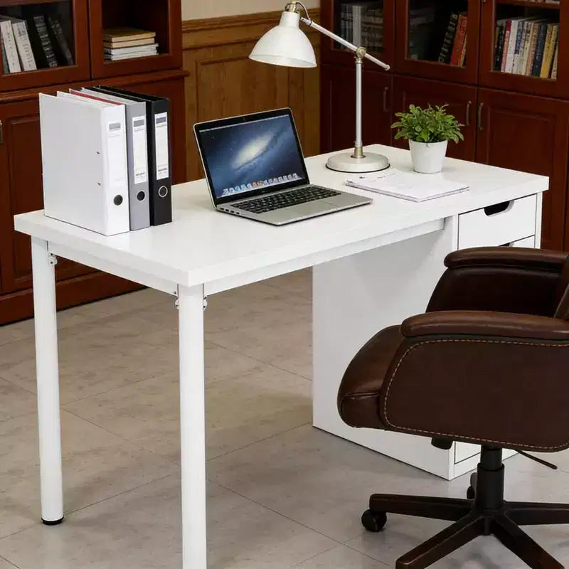 GDFStudio Elinor Scrivania Classica 47 per Computer con 5 Cassetti