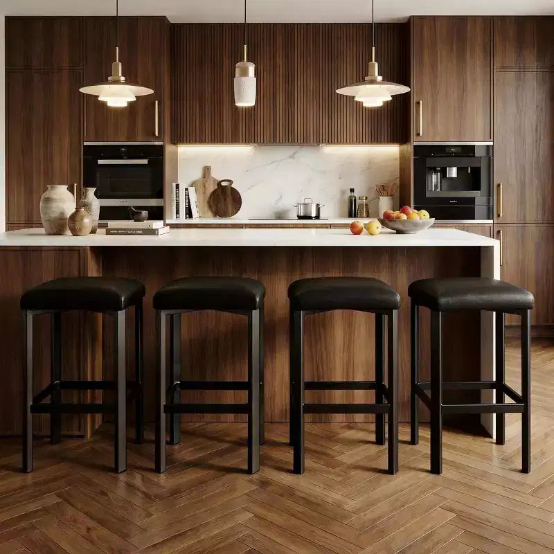 Set di 2 o 4 Sgabelli da Bar Altezza Bancone 24", Sgabello da Bar con Rivestimento in PU con 2 Spessi Strati di Imbottitura, Base con Robusta Struttura in Metallo in Stile Moderno