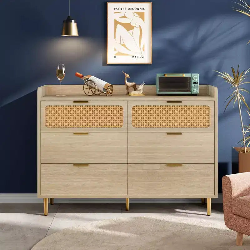 Comò per camera da letto, Comò moderno di metà secolo a 6 cassetti con finiture color oro e design in rattan, Porta TV