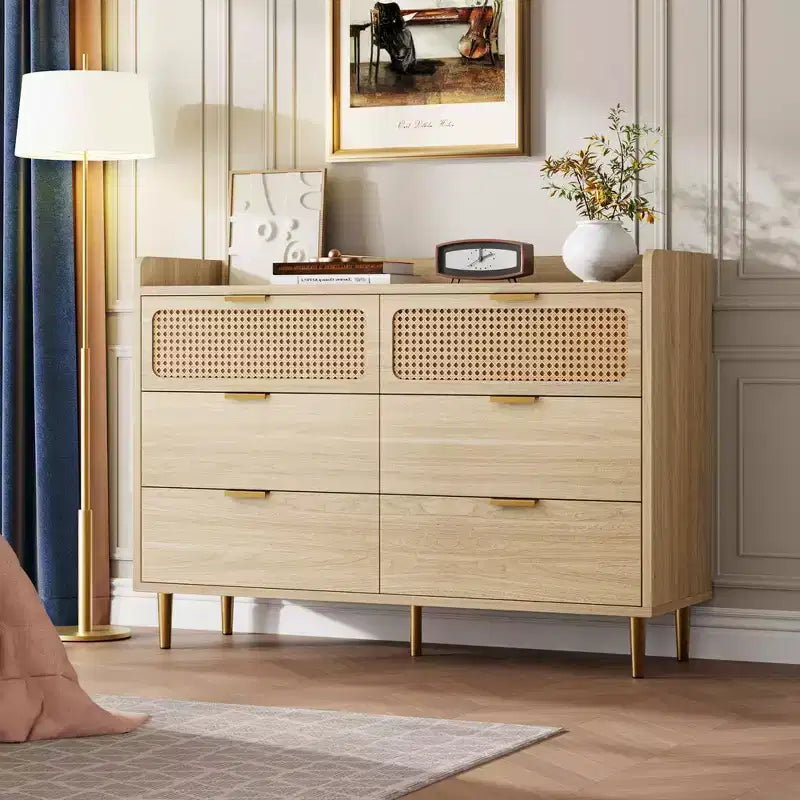 Comò per camera da letto, Comò moderno di metà secolo a 6 cassetti con finiture color oro e design in rattan, Porta TV