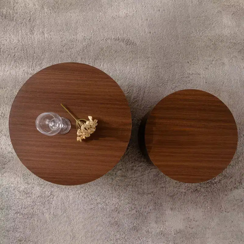 Set di 2 tavolini rotondi sovrapponibili con design salvaspazio per soggiorno o camera da letto