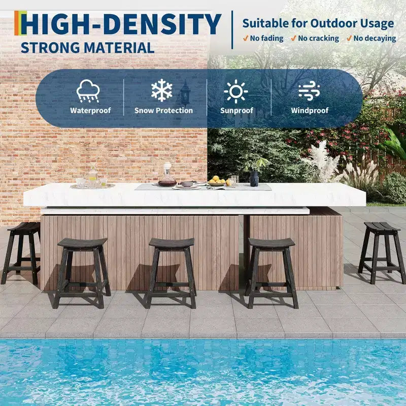 Set di 2 sgabelli da bar da esterno, sedie da 61 cm resistenti alle intemperie con poggiapiedi per patio, terrazzo e cucina - Nere