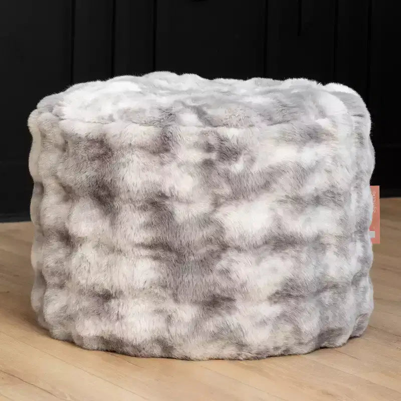 Pouf ottomano rotondo Raven di Raven-Symon Home - Pelliccia sintetica