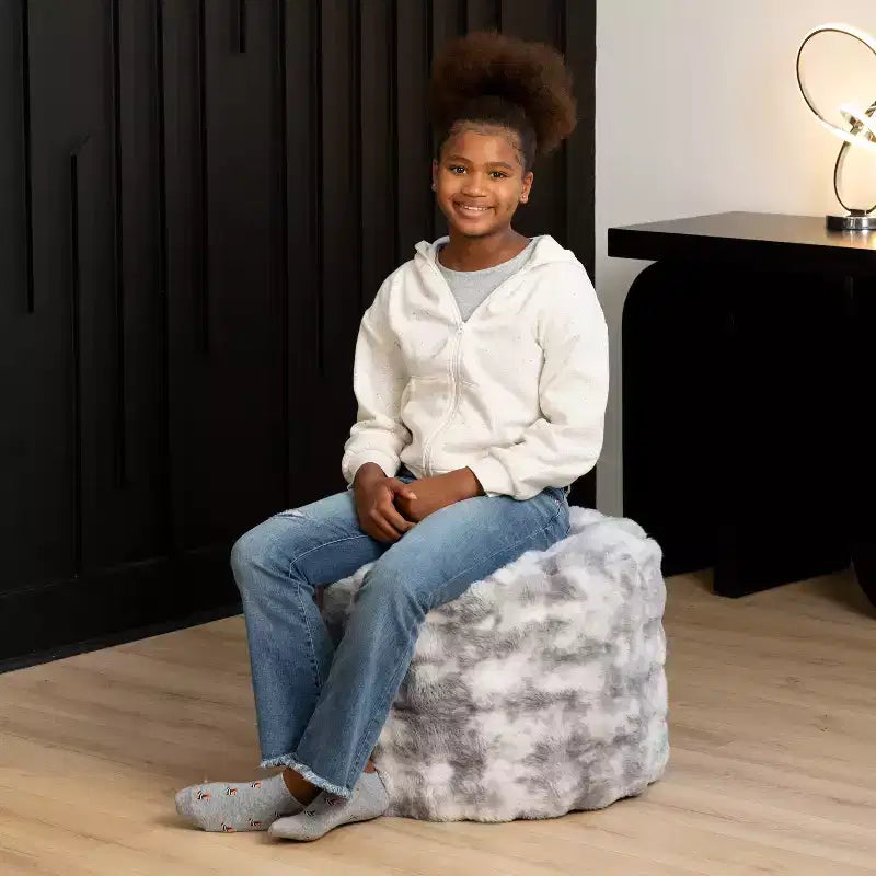 Pouf ottomano rotondo Raven di Raven-Symon Home - Pelliccia sintetica
