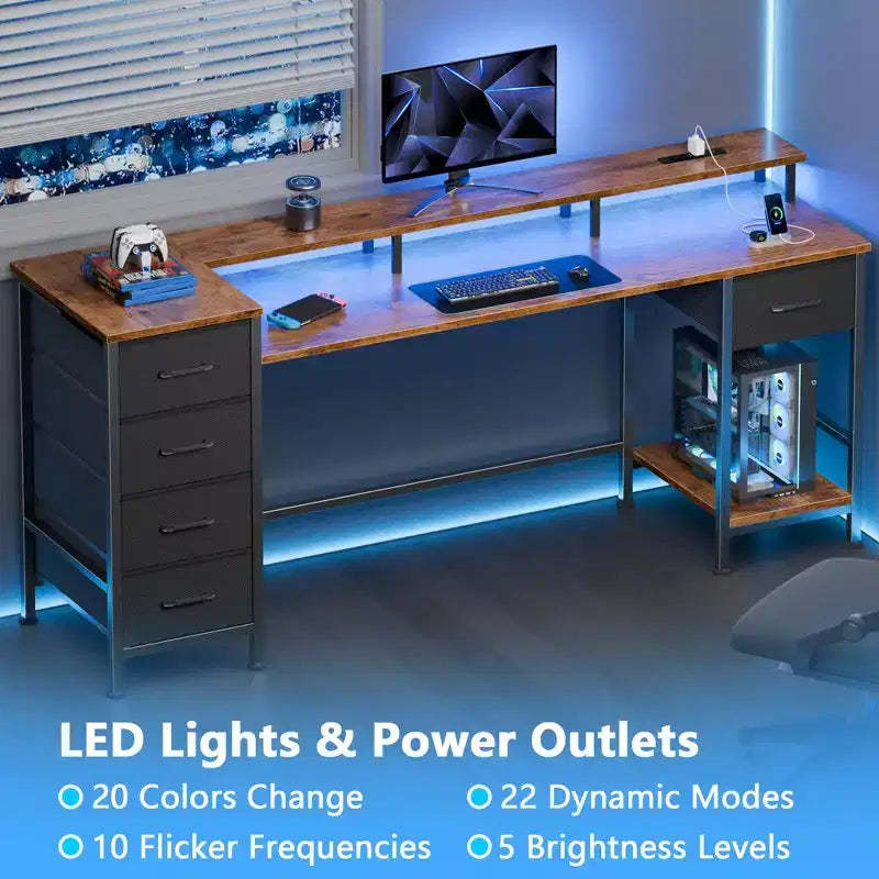 Scrivania da computer marrone da 61 pollici con stazione di ricarica, scrivania da gaming con luci LED, reversibile, 5 cassetti in tessuto, tavolo da scrittura per ufficio domestico, contenitore per studio