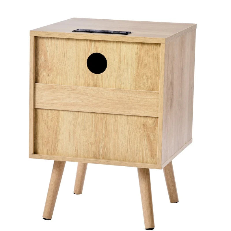 Comodino/Tavolino Laterale in Legno Naturale con 2 Cassetti Decorati in Rattan e Porte USB