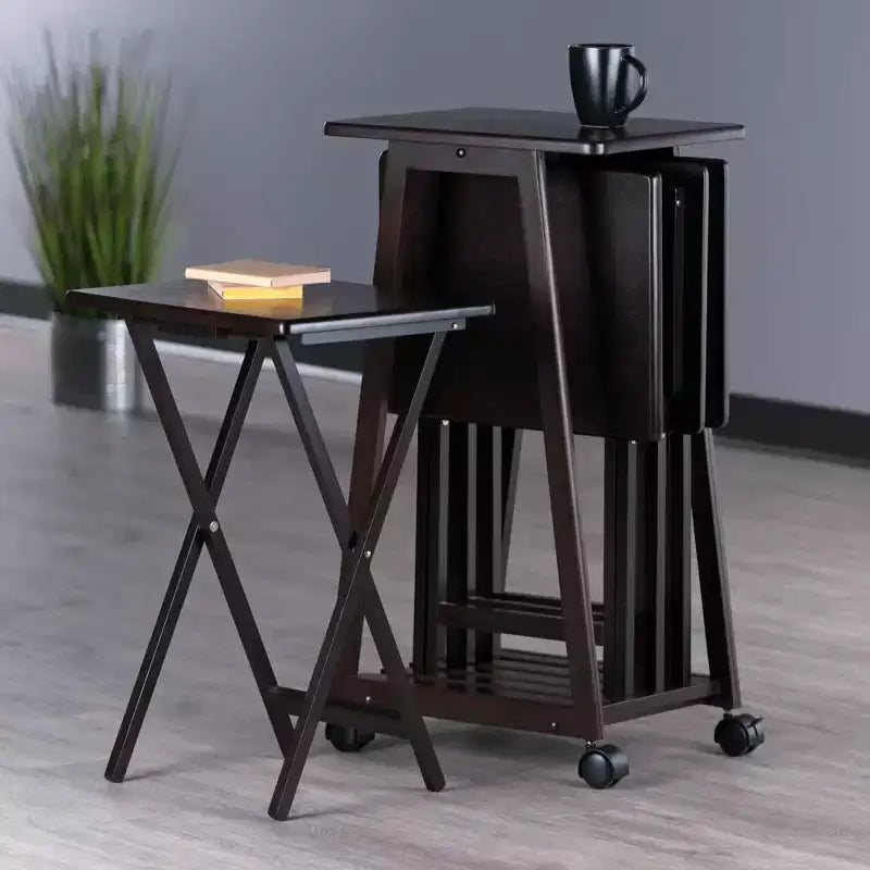 Winsome Set Tavolo da Snack Adriel 5 Pezzi, Caffè: Stile Transizionale, Telaio a 4 Gambe, Legno Composito, Include Carrello Portaoggetti