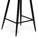 Set di 2 sgabelli da bar WyndenHall Skyla altezza bancone grigio antracite: Dettaglio a rombi trapuntato, Struttura in compensato, Imbottitura in schiuma