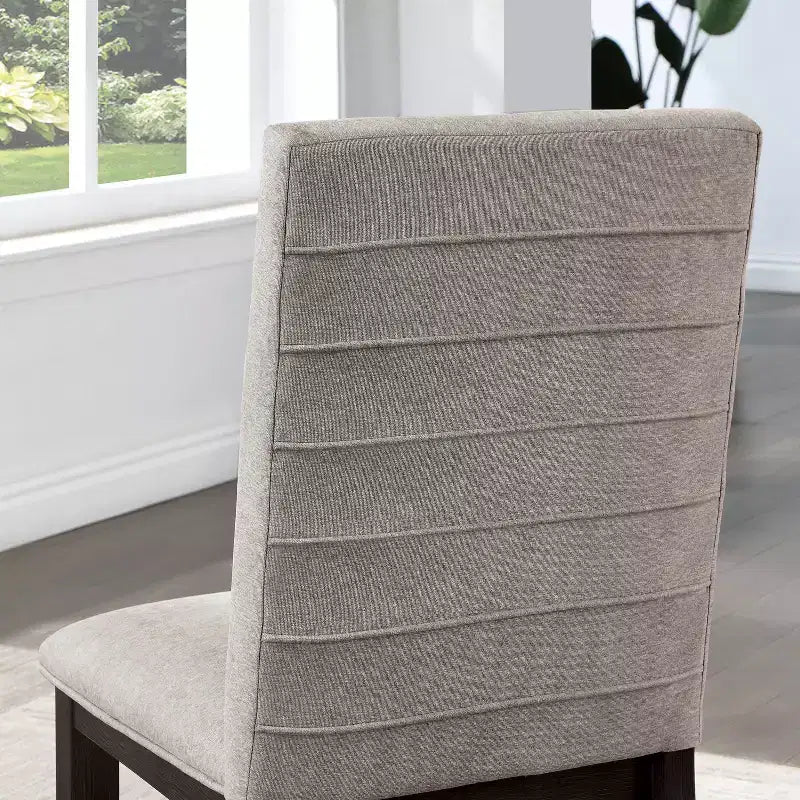 24/7 Shop At Home: Sedie da pranzo imbottite con cuscino in schiuma e struttura in legno, set da 2