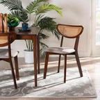 Baxton Studio 2 sedie da pranzo Dannell in tessuto e legno grigio/marrone noce/marrone chiaro: metà secolo, dettagli in rattan, cuscino in schiuma