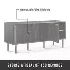 Crosley 54" Credenza Brody con Contenitore per Dischi, Nera: Venature in Rovere, Maniglie in Ottone, Gestione Cavi