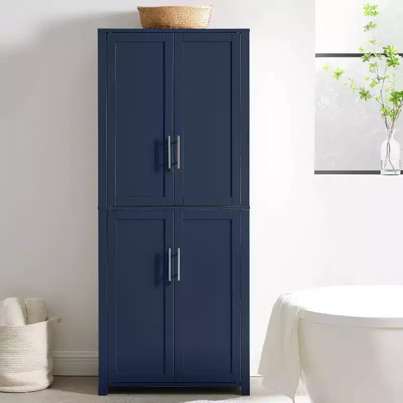 Crosley 67" Savannah Mobile Dispensa da Cucina Alta Blu: Design Tradizionale in Stile Fattoria, Impiallacciatura in Legno, Struttura in MDF, 3 Ripiani Regolabili