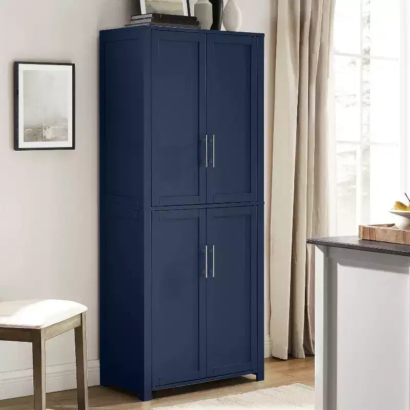 Crosley 67" Savannah Mobile Dispensa da Cucina Alta Blu: Design Tradizionale in Stile Fattoria, Impiallacciatura in Legno, Struttura in MDF, 3 Ripiani Regolabili