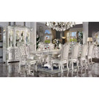 Tavolo da pranzo Vendome da 136" con finitura perla antica - Acme Furniture: Classico a doppio piedistallo, 10 posti, struttura in resina