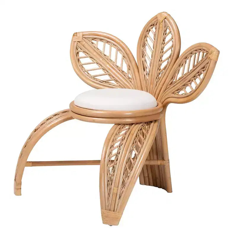 Bali e Pari Gresham Poltrona con foglie in rattan naturale Bianco/Marrone naturale: Realizzata a mano, Cuscino in schiuma, Nessun assemblaggio richiesto