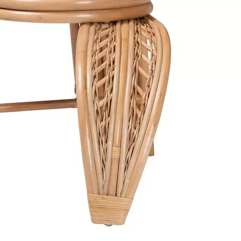 Bali e Pari Gresham Poltrona con foglie in rattan naturale Bianco/Marrone naturale: Realizzata a mano, Cuscino in schiuma, Nessun assemblaggio richiesto