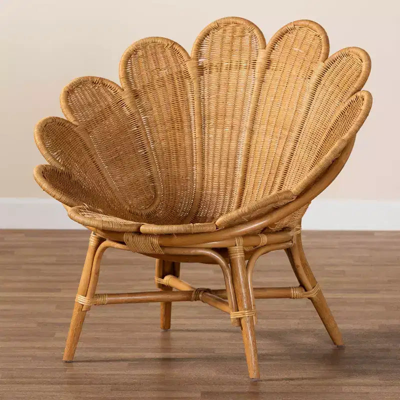 Sedia floreale Bali & Pari Blossom Rattan Accent Miele