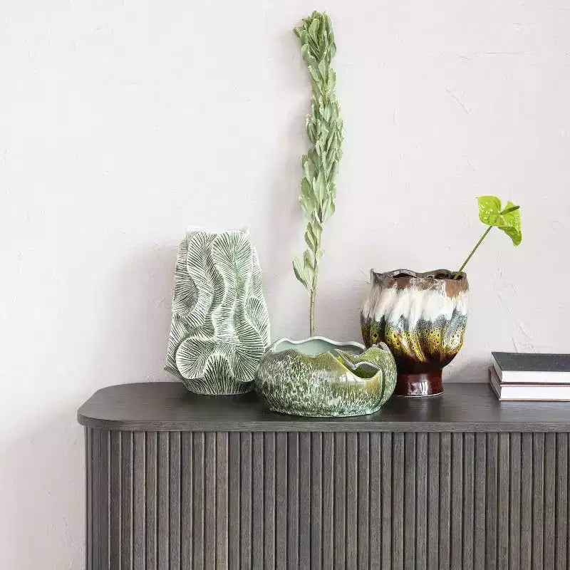 Mobile decorativo a 2 ante con altezza di 72 cm Storied Home Oak: in legno di gomma e MDF, nessun assemblaggio richiesto