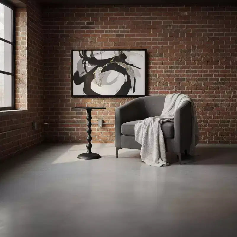 Tavolino tondo Urban Port 22" in alluminio pressofuso con finitura martellata nera