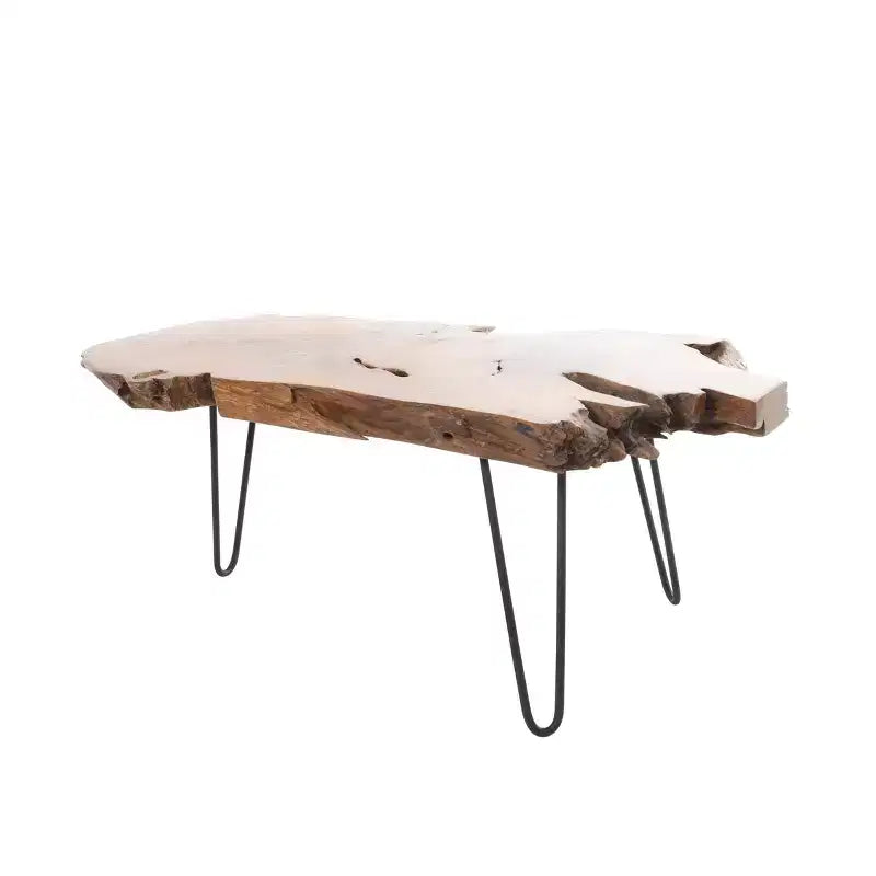 Tavolino da caffè Olivia & May in legno di teak fatto a mano con bordo vivo e gambe a forcina in metallo nero, marrone