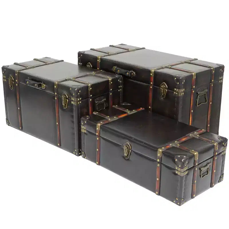 Olivia & May Set di 3 Bauli Borchiati in Ecopelle con Chiusure e Maniglie Marrone Scuro: Arredamento Tradizionale per Interni, Completamente Assemblato