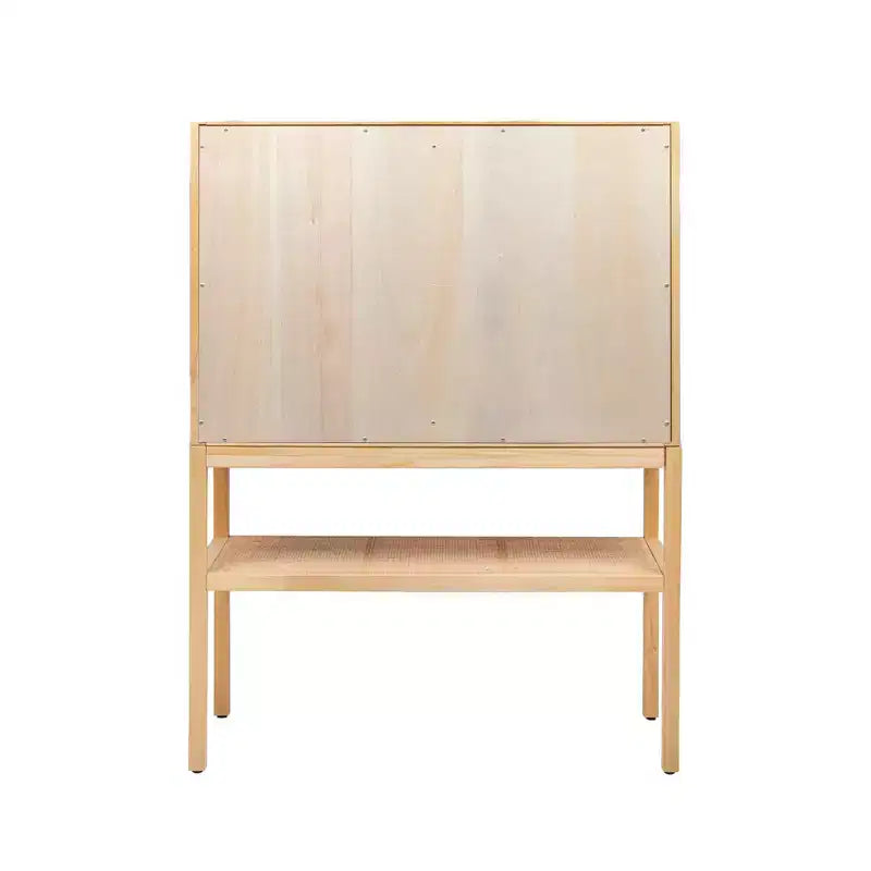 Mobile contenitore decorativo Storied Home Woven alto 119 cm, colore naturale: Rattan e Pino, 2 ante con ripiano