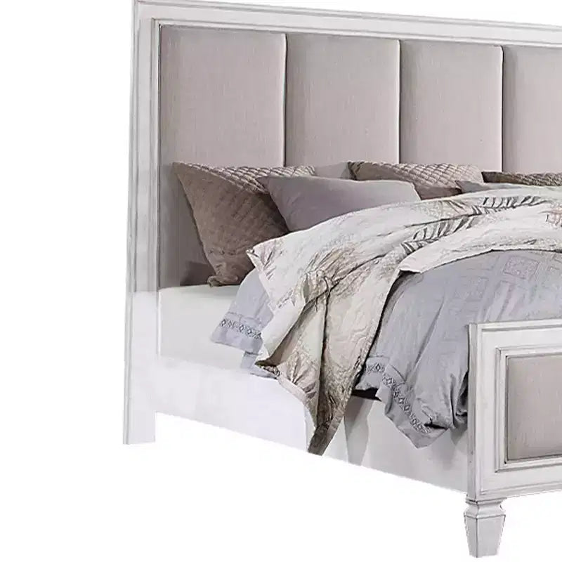Letto King size da 88 pollici Katia in lino grigio chiaro, finitura bianco anticato grigio rustico - Acme Furniture