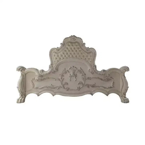 Letto Eastern King 92" Dresda con intagli in stile Rococò e similpelle - Acme Furniture