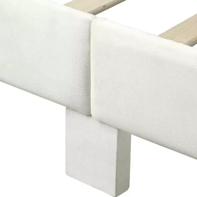 Letto completamente imbottito Kealoa Glam Beige - HOMES: Inside + Out