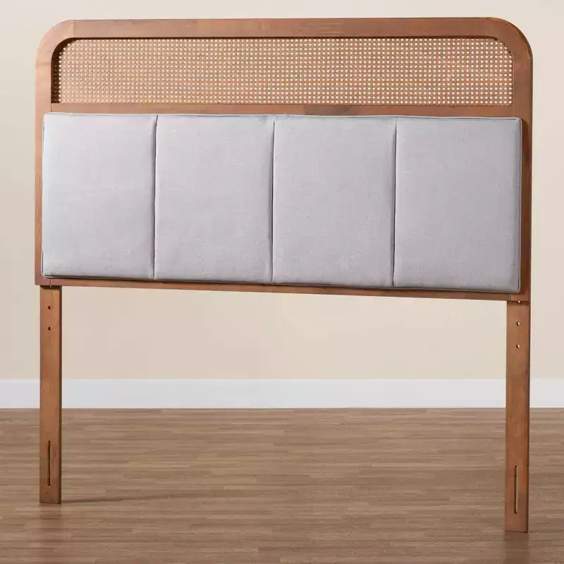 Baxton Studio King Esti Testiera in Tessuto e Legno con Rattan Grigio Chiaro/Noce Cenere: Design Metà Secolo, 5 Altezze Regolabili